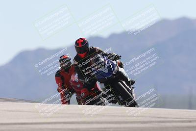 media/Oct-13-2025-Moto Forza (Mon) [[a66d839500]]/3-B Group/Session 4 (Turn 9)/